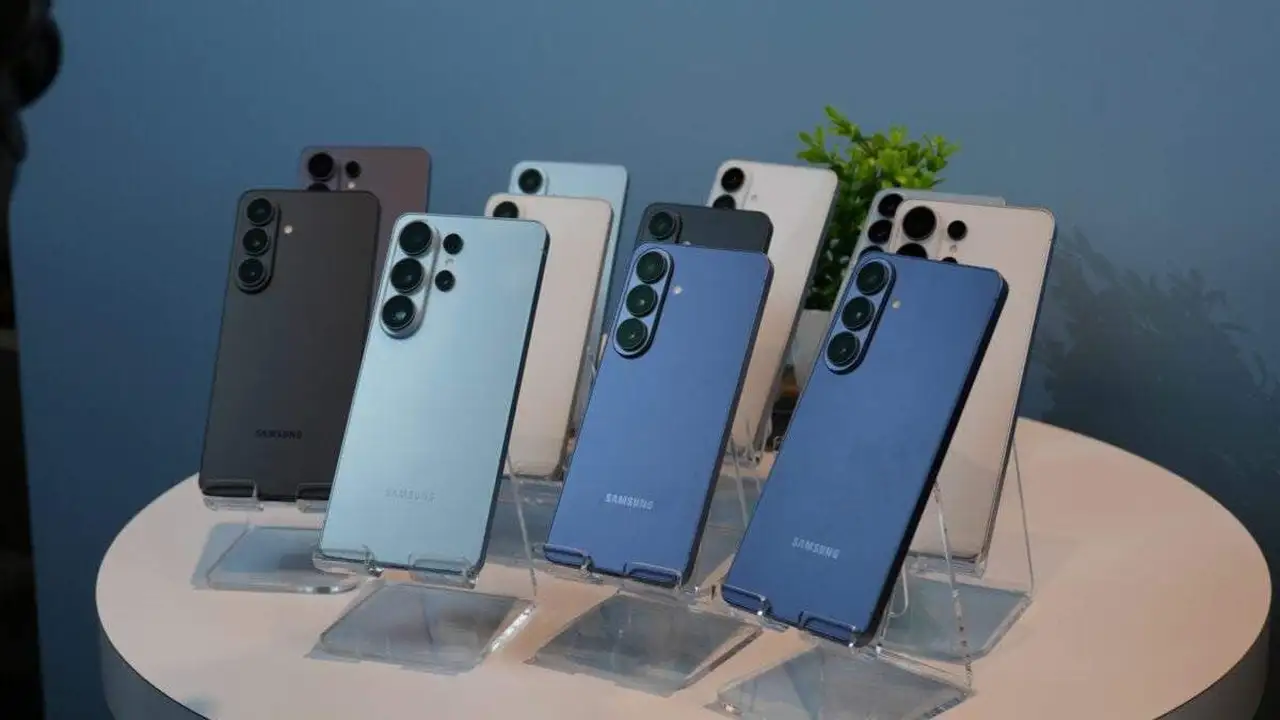 سامسونج تعدل استراتيجية مكونات Galaxy S27 بسبب ضغوط تكاليف الذكاء الاصطناعي.